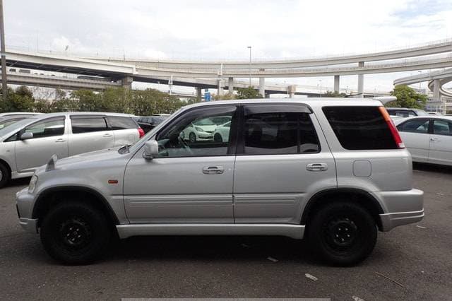 1999 Honda CR-V JDM car for sale — photo 3 of 10