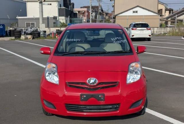 2010 Toyota Vitz JDM car for sale — photo 9 of 10