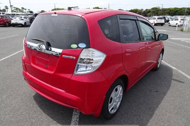 2011 Honda Fit JDM car for sale — photo 6 of 10