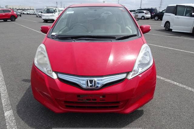 2011 Honda Fit JDM car for sale — photo 9 of 10
