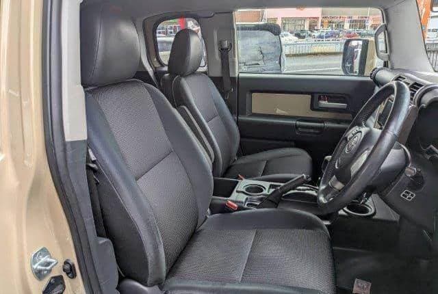 2011 Toyota Fj Cruiser JDM car for sale — photo 9 of 10