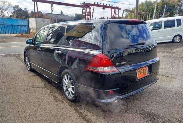 2005 Honda Odyssey JDM car for sale — photo 5 of 10