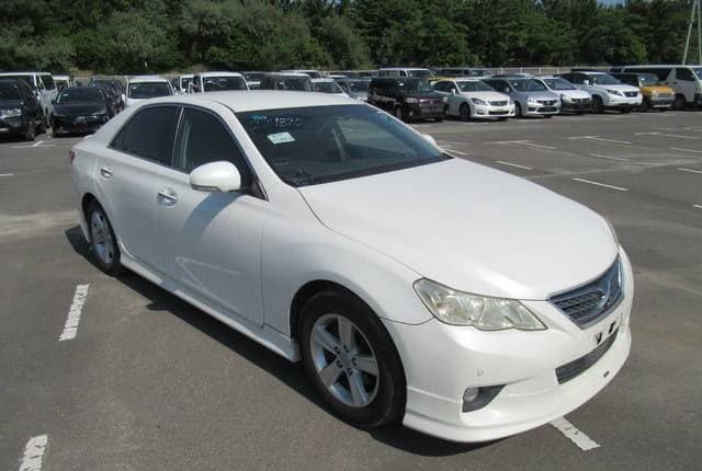 2011 Toyota Mark X JDM car for sale — photo 8 of 10