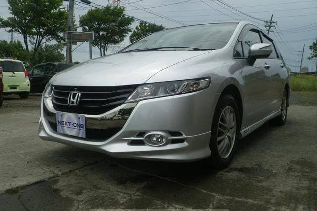 2009 Honda Odyssey JDM car for sale — photo 4 of 10