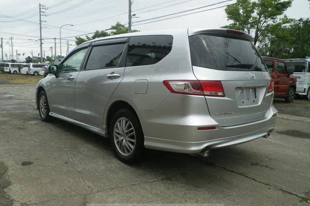2009 Honda Odyssey JDM car for sale — photo 5 of 10