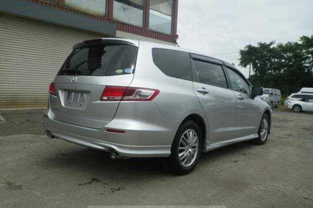 2009 Honda Odyssey JDM car for sale — photo 6 of 10