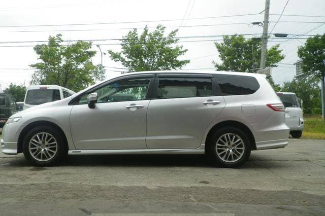 2009 Honda Odyssey JDM car for sale — photo 7 of 10