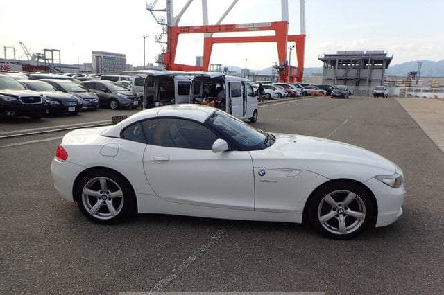 2009 Bmw Z4 JDM car for sale — photo 7 of 10