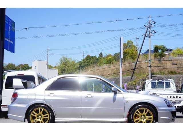 2003 Subaru Impreza JDM car for sale — photo 9 of 10