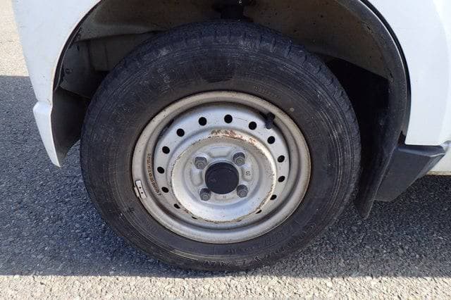 2004 Suzuki Carry Truck JDM car for sale — photo 10 of 10