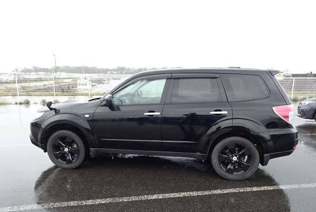 2010 Subaru Forester JDM car for sale — photo 3 of 10