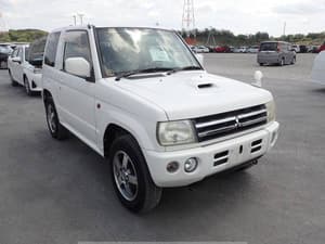 2006 Mitsubishi Pajero JDM car for sale