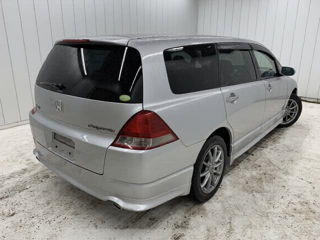 2005 Honda Odyssey JDM car for sale — photo 3 of 10