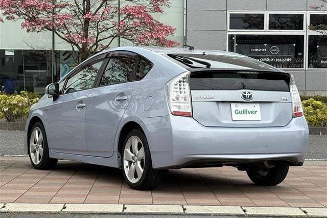 2009 Toyota Prius JDM car for sale — photo 3 of 3