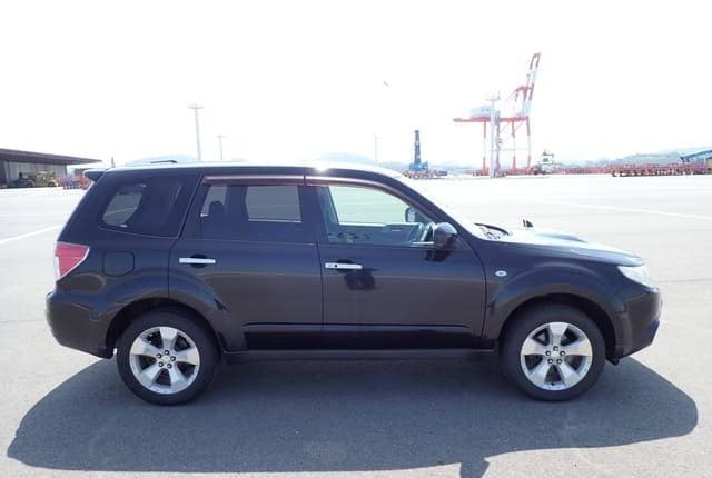 2010 Subaru Forester JDM car for sale — photo 7 of 10