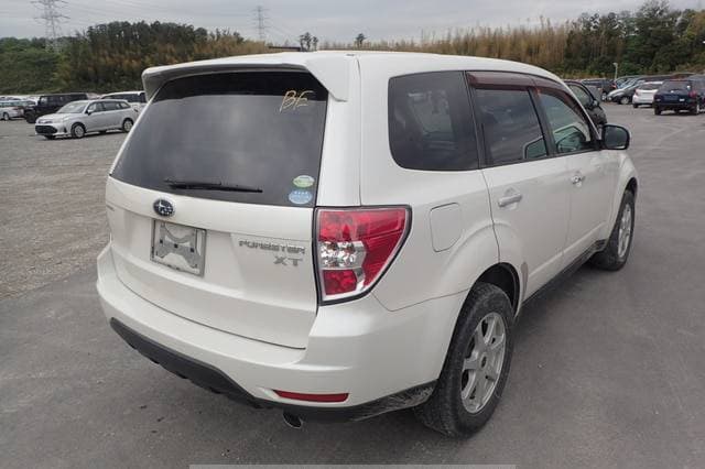 2011 Subaru Forester JDM car for sale — photo 6 of 10