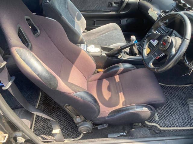 Nissan Skyline JDM car for sale — photo 6 of 10