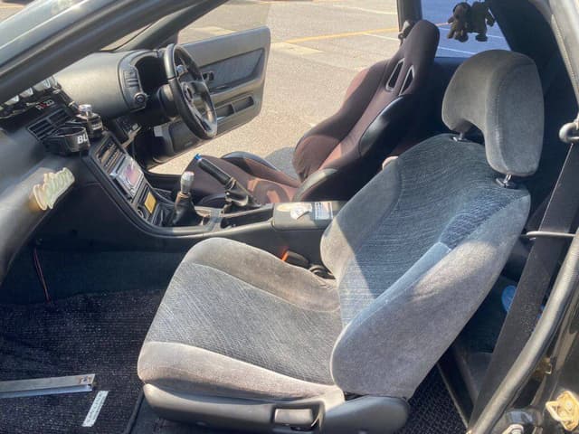 Nissan Skyline JDM car for sale — photo 7 of 10
