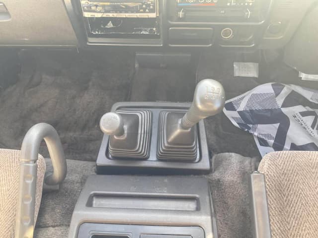 Mitsubishi Delica JDM car for sale — photo 6 of 10