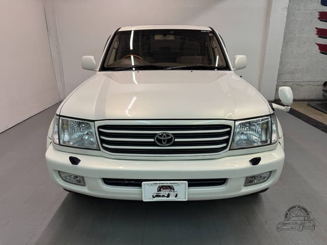 Toyota Land Cruiser JDM car for sale — photo 7 of 10