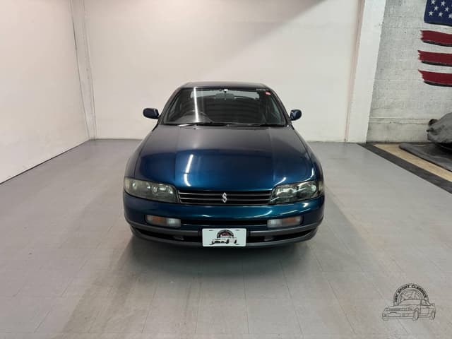 Nissan Skyline JDM car for sale — photo 5 of 10