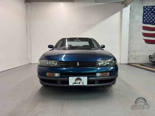 Nissan Skyline JDM car for sale — photo 6 of 10