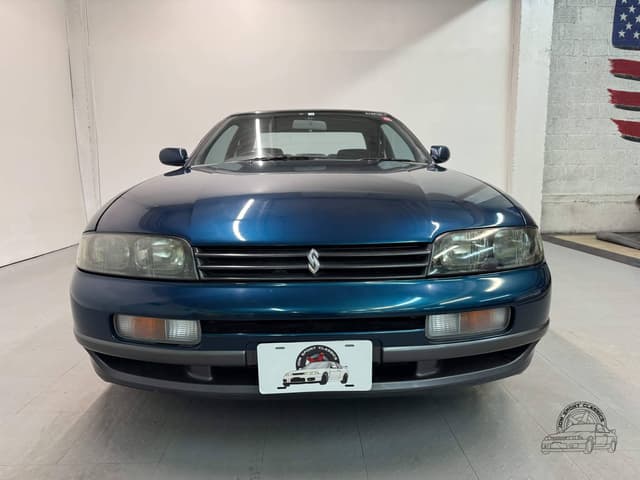 Nissan Skyline JDM car for sale — photo 8 of 10