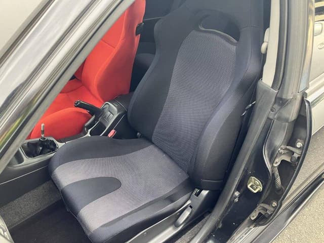 Subaru Impreza WRX JDM car for sale — photo 8 of 10