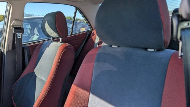 Toyota Altezza JDM car for sale — photo 6 of 10