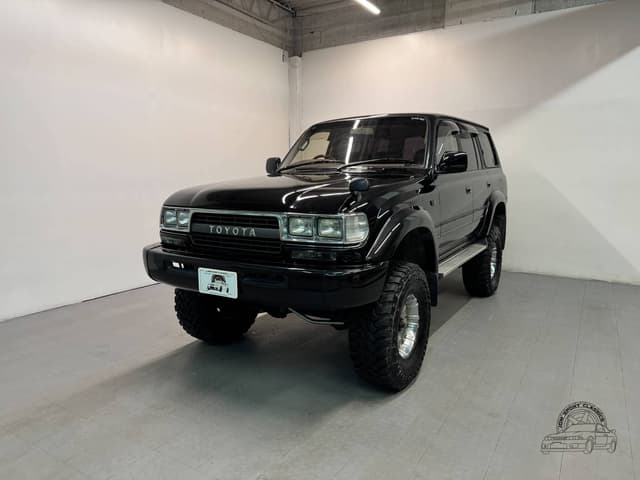 Toyota Land Cruiser JDM car for sale — photo 4 of 10