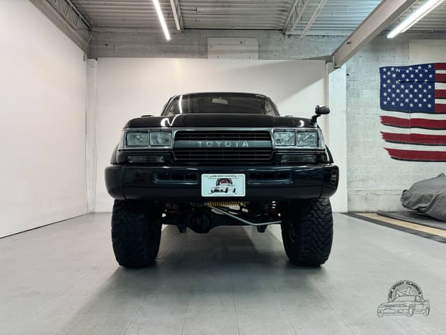 Toyota Land Cruiser JDM car for sale — photo 6 of 10