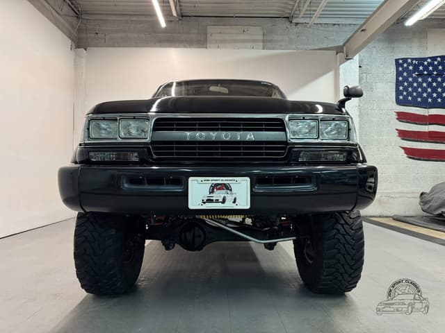 Toyota Land Cruiser JDM car for sale — photo 8 of 10