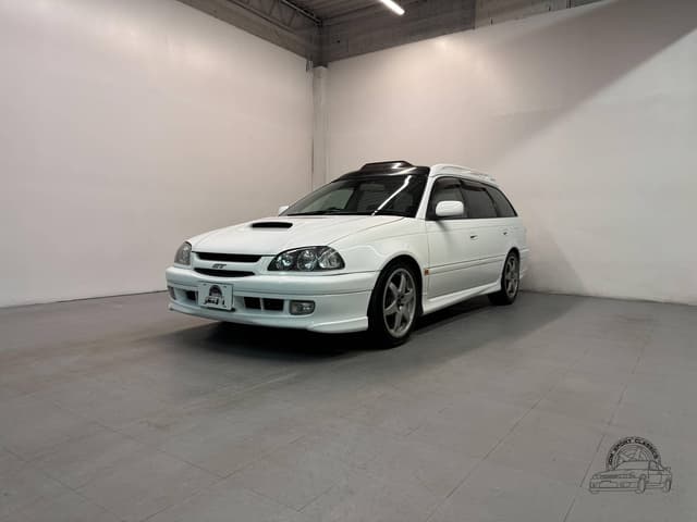 Toyota Caldina JDM car for sale — photo 3 of 10