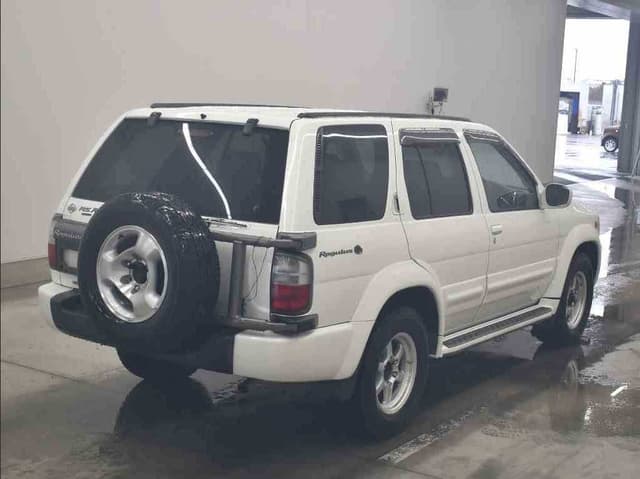 Nissan Terrano JDM car for sale — photo 4 of 7