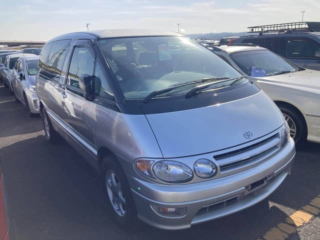 Toyota Estima JDM car for sale — photo 3 of 10