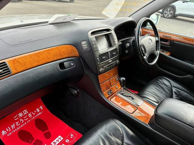 Toyota Celsior JDM car for sale — photo 5 of 7