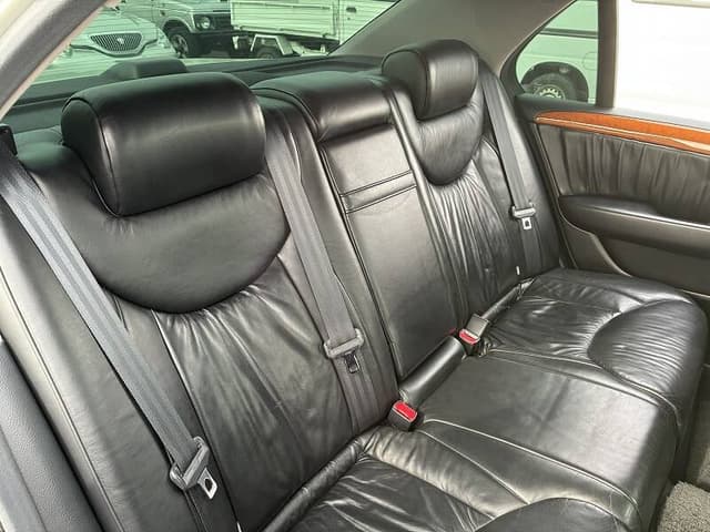 Toyota Celsior JDM car for sale — photo 6 of 7