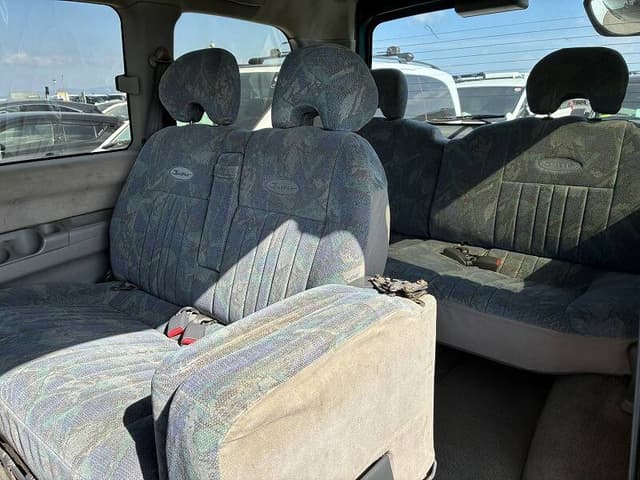 Mitsubishi Delica JDM car for sale — photo 4 of 6