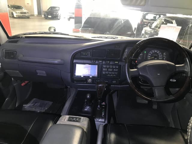 Toyota Land Cruiser JDM car for sale — photo 6 of 9