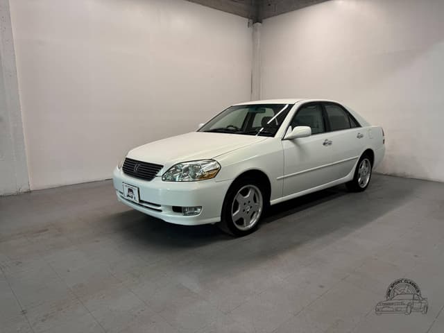 Toyota Mark II JDM car for sale — photo 2 of 10