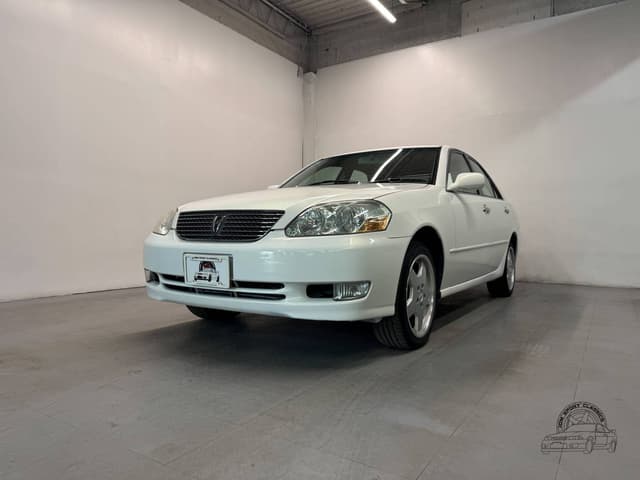 Toyota Mark II JDM car for sale — photo 3 of 10