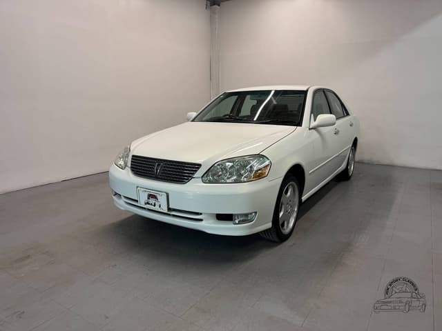 Toyota Mark II JDM car for sale — photo 4 of 10