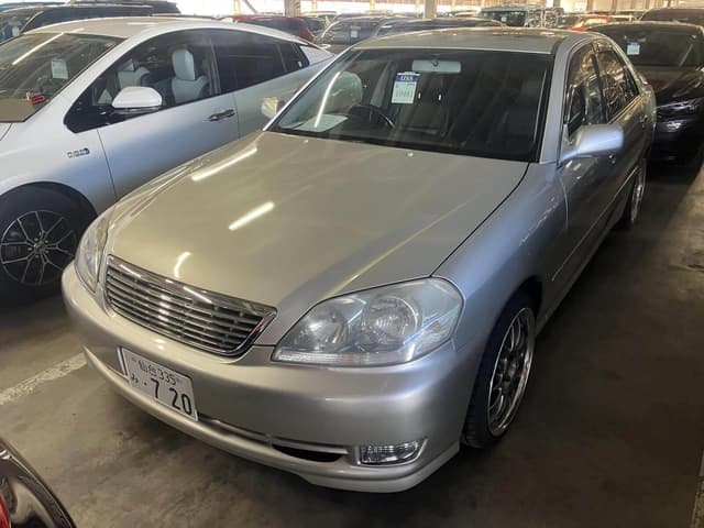 Toyota Mark II JDM car for sale — photo 3 of 10