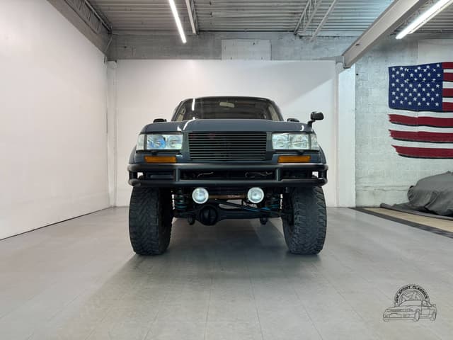 Toyota Land Cruiser JDM car for sale — photo 5 of 10