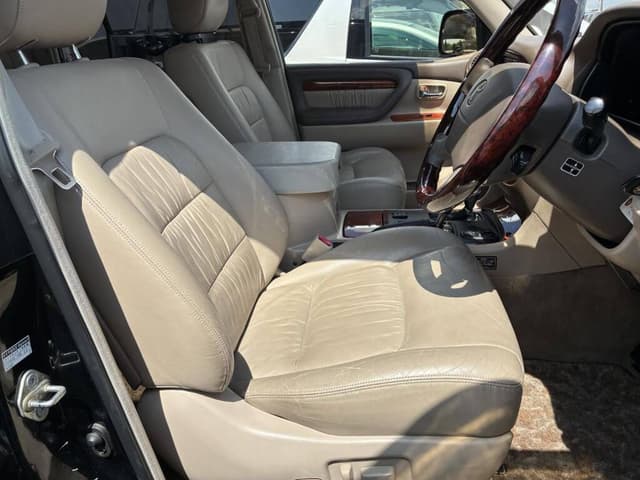 Toyota Land Cruiser JDM car for sale — photo 5 of 10