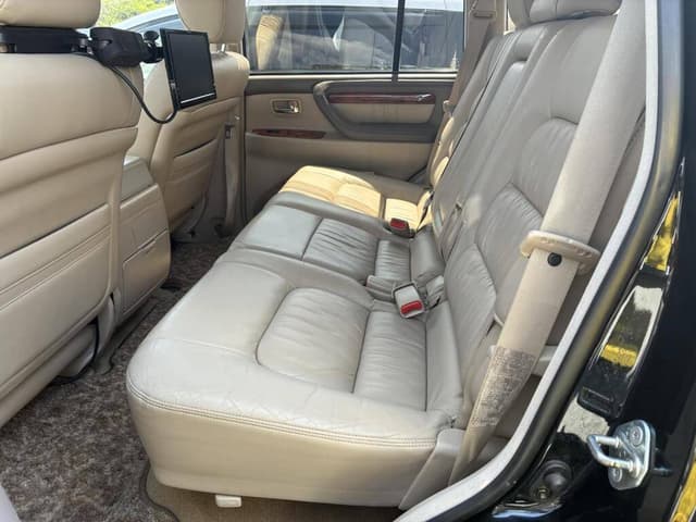 Toyota Land Cruiser JDM car for sale — photo 8 of 10