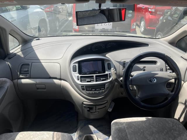 Toyota Estima JDM car for sale — photo 5 of 10