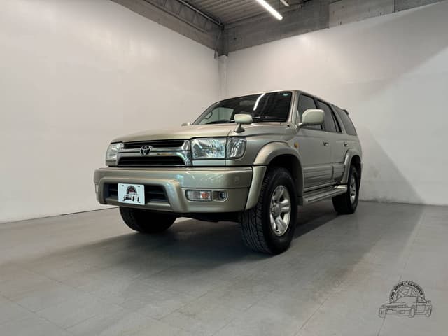 Toyota Hilux Surf JDM car for sale — photo 3 of 10