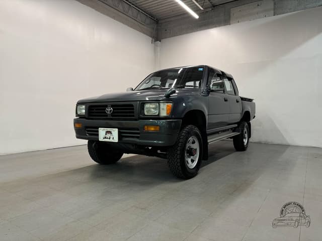 Toyota Hilux JDM car for sale — photo 3 of 10