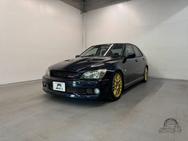 Toyota Altezza JDM car for sale — photo 3 of 10